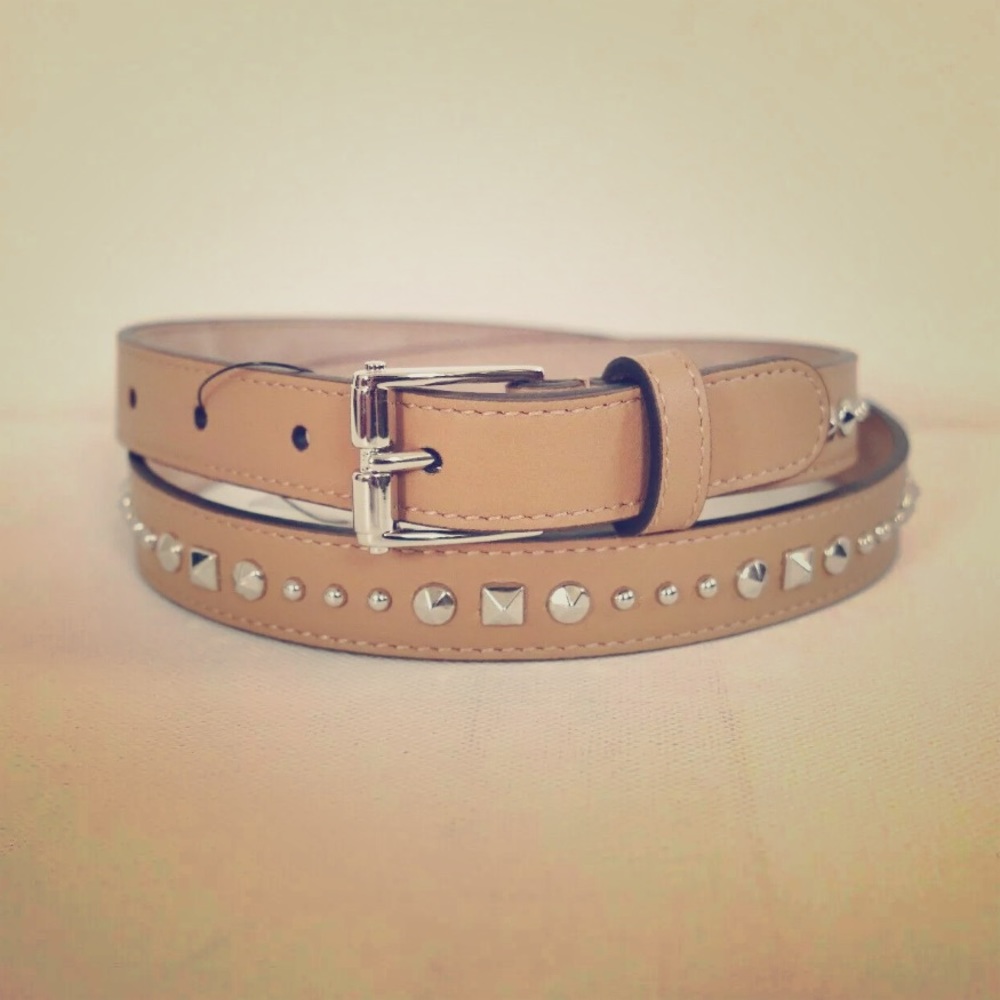 [nwot] GUCCI 🔗 Leather Studded Skinny Belt  IT•80